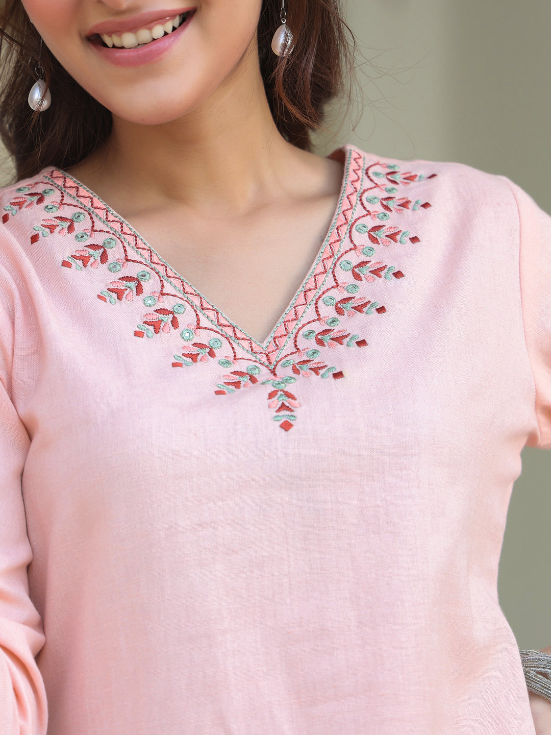 Janasya Women's Peach Cotton Yoke Embroidered Straight Kurta