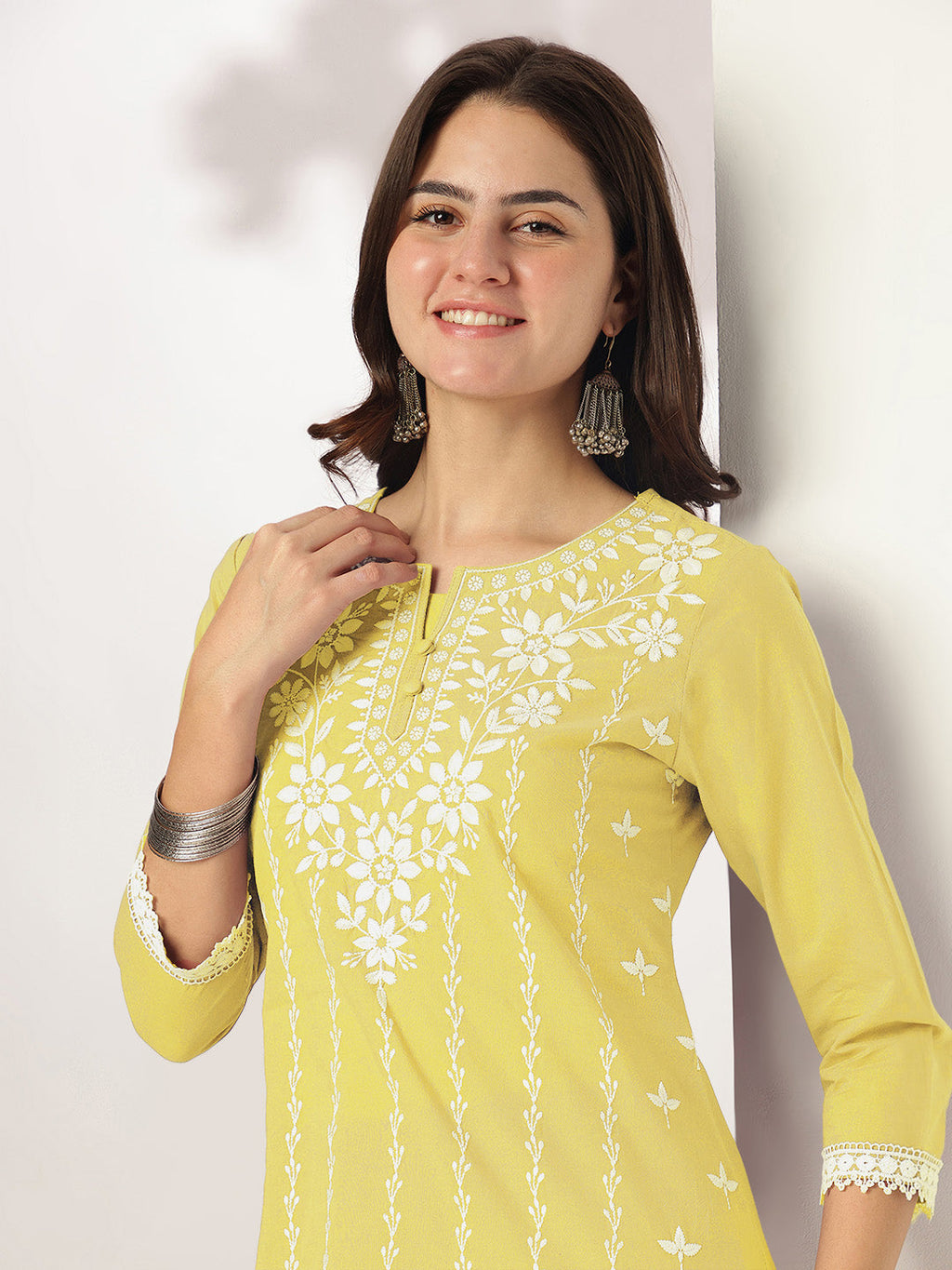 Janasya Women's Yellow Pure Cotton Embroidered Straight Kurta Set