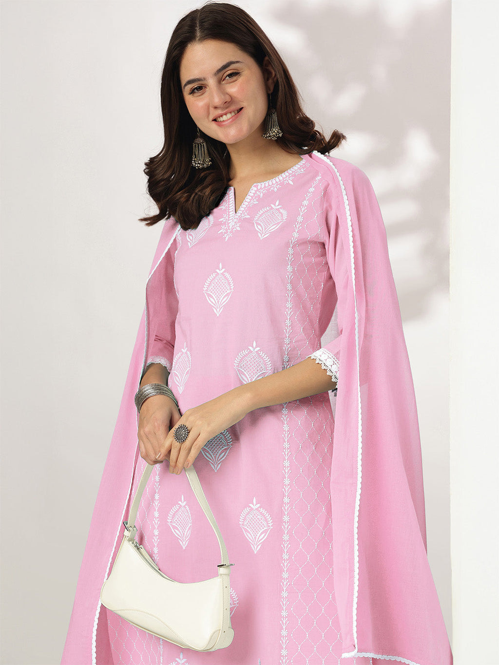 Janasya Women's Light Pink Pure Cotton Embroidered Straight Kurta Set