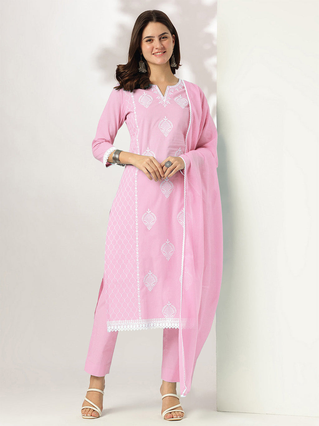 Janasya Women's Light Pink Pure Cotton Embroidered Straight Kurta Set