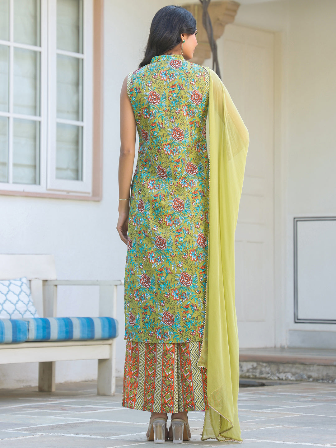 Janasya Women's Light Green Pure Cotton Floral Printed Straight Kurta Set