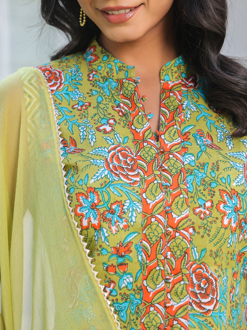 Janasya Women's Light Green Pure Cotton Floral Printed Straight Kurta Set